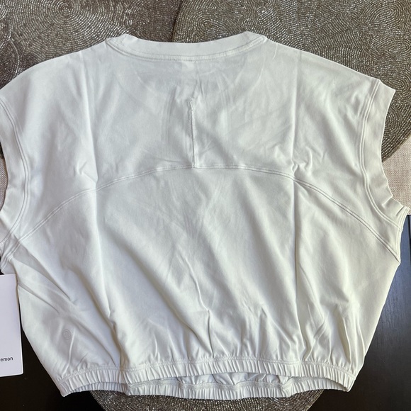 Lululemon Wide Sleeve Gathered Hem T Shirt - Picture 4 of 7